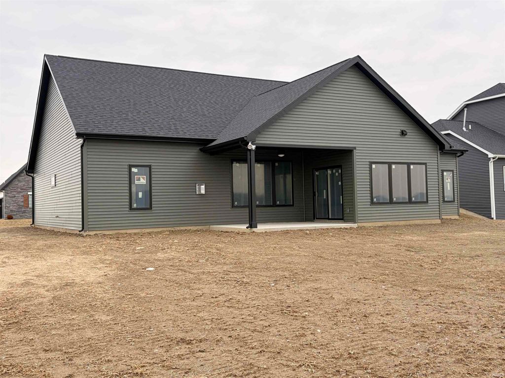 Photo of 11883 BAIKAL Pass, Fort Wayne, IN 46818 (MLS # 202606400)