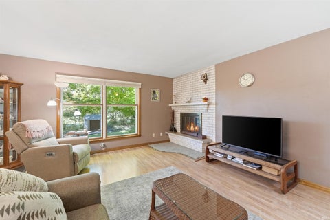 Tiny photo for 16 S Stickler Road, Columbia City, IN 46725 (MLS # 202640938)