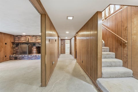 Tiny photo for 16 S Stickler Road, Columbia City, IN 46725 (MLS # 202640938)