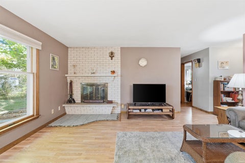 Tiny photo for 16 S Stickler Road, Columbia City, IN 46725 (MLS # 202640938)