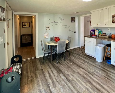 Tiny photo for 419 S Third Street, Boonville, IN 47610 (MLS # 202549877)