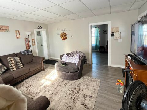 Tiny photo for 419 S Third Street, Boonville, IN 47610 (MLS # 202549877)