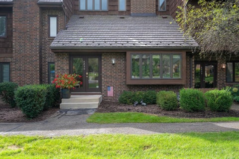 Tiny photo for 6820 Covington Creek Trail, Fort Wayne, IN 46804 (MLS # 202644862)