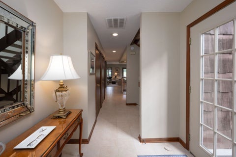 Photo of 6820 Covington Creek Trail, Fort Wayne, IN 46804 (MLS # 202644862)