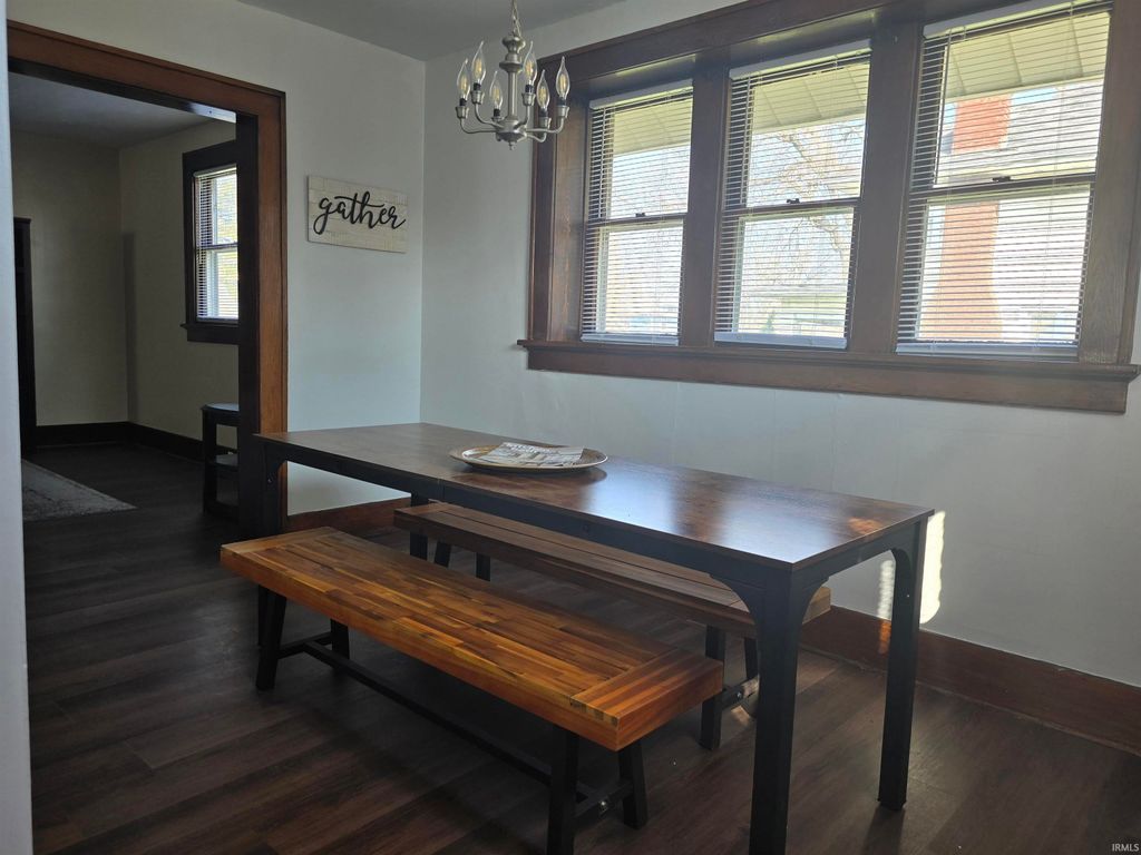 Photo of 2809 S Anthony Boulevard, Fort Wayne, IN 46806 (MLS # 202613919)