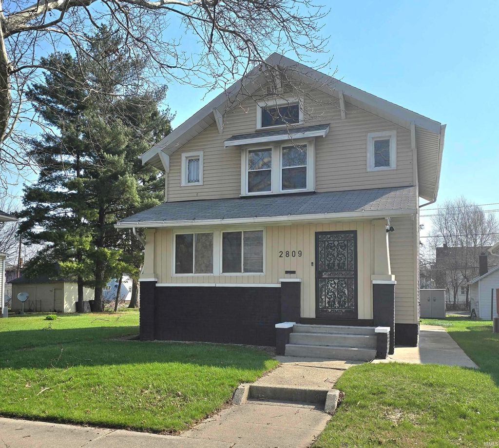 Photo of 2809 S Anthony Boulevard, Fort Wayne, IN 46806 (MLS # 202613919)