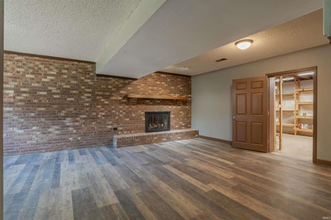 Tiny photo for 1207 Westwood Hills Drive, Evansville, IN 47720 (MLS # 202638689)
