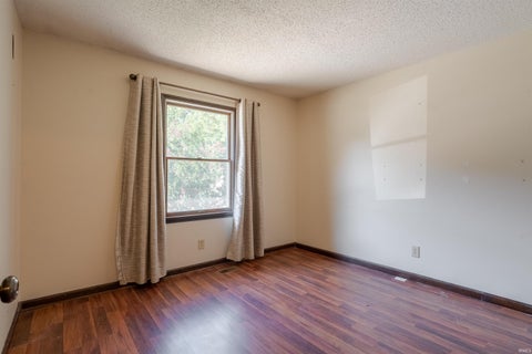 Tiny photo for 1207 Westwood Hills Drive, Evansville, IN 47720 (MLS # 202638689)