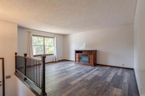 Tiny photo for 1207 Westwood Hills Drive, Evansville, IN 47720 (MLS # 202638689)