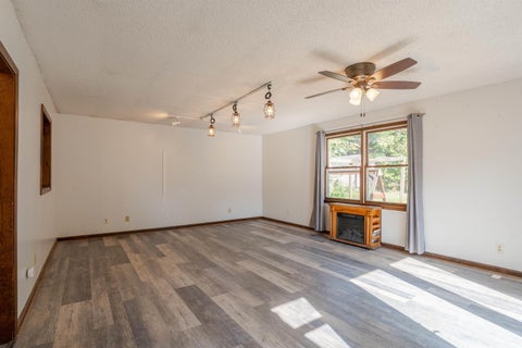 Tiny photo for 1207 Westwood Hills Drive, Evansville, IN 47720 (MLS # 202638689)