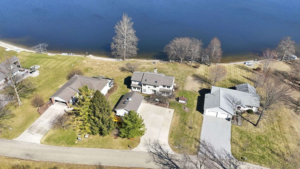 Photo of 3665 S 1185 E, Lagrange, IN 46761 (MLS # 202607997)