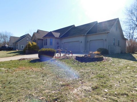 Tiny photo for 13233 Nutmeg Trail, Plymouth, IN 46563 (MLS # 202606711)