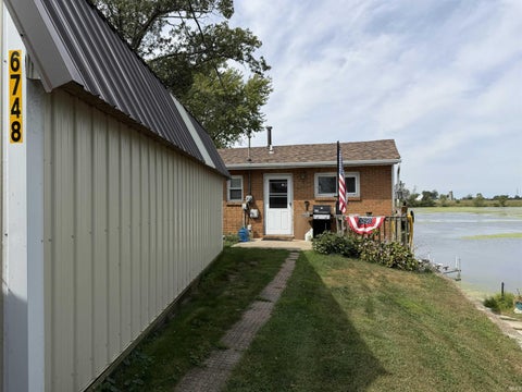 Photo of 6748 N Apple Knob Drive, Monon, IN 47959 (MLS # 202638734)