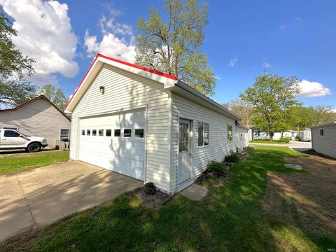 Tiny photo for 10592 N C & C Beach Drive, Monticello, IN 47960 (MLS # 202614007)