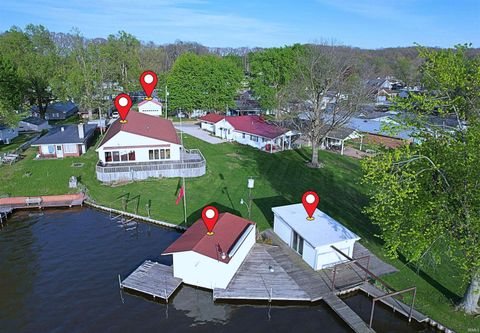 Tiny photo for 10592 N C & C Beach Drive, Monticello, IN 47960 (MLS # 202614007)