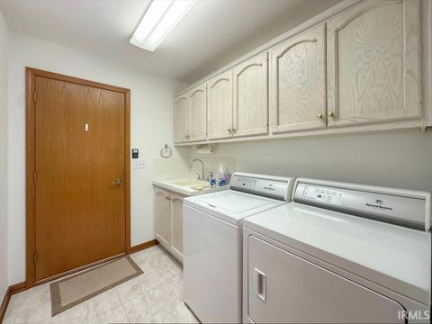 Tiny photo for 2111 KERRI LYNN Lane, Kokomo, IN 46902 (MLS # 202542247)