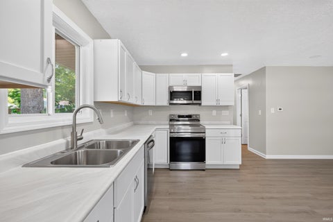 Tiny photo for 17 Brazos Circle, Lafayette, IN 47909 (MLS # 202638526)