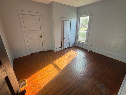 Tiny photo for 318 Clifford Avenue, Union City, IN 47390 (MLS # 202637844)