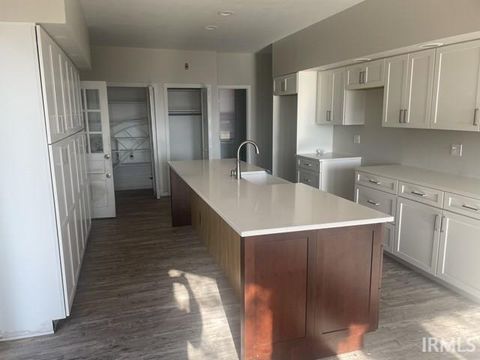 Tiny photo for 3777 N State Road 25, Logansport, IN 46947 (MLS # 202548108)