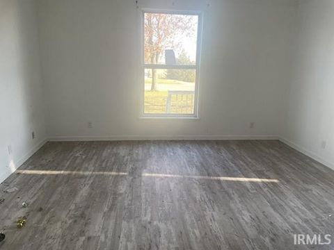 Tiny photo for 3777 N State Road 25, Logansport, IN 46947 (MLS # 202548108)