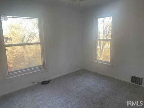 Tiny photo for 3777 N State Road 25, Logansport, IN 46947 (MLS # 202548108)