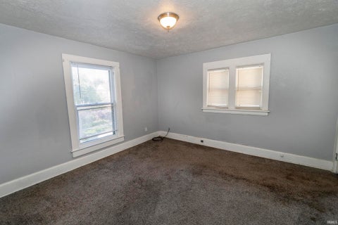Tiny photo for 1010 Vassar Avenue, South Bend, IN 46616 (MLS # 202643719)