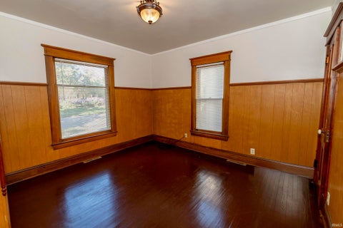 Tiny photo for 1010 Vassar Avenue, South Bend, IN 46616 (MLS # 202643719)
