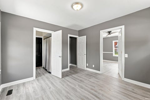 Tiny photo for 212 W LINCOLNWAY Road, Ligonier, IN 46767 (MLS # 202630806)