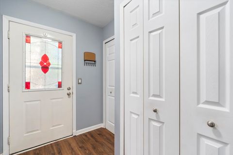 Tiny photo for 800 E Arthur Street #1A, Warsaw, IN 46580 (MLS # 202617745)