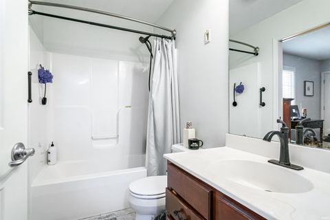 Tiny photo for 56143 Hollingshead Drive, Mishawaka, IN 46545 (MLS # 202618578)