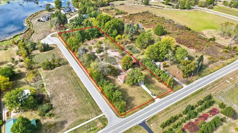 Tiny photo for 14505 Coldwater Road Rd, Fort Wayne, IN 46845 (MLS # 202618747)