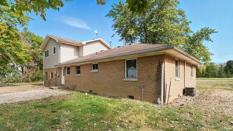 Tiny photo for 14505 Coldwater Road Rd, Fort Wayne, IN 46845 (MLS # 202618747)