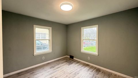 Tiny photo for 5515 Plaza Drive, Fort Wayne, IN 46806 (MLS # 202613815)