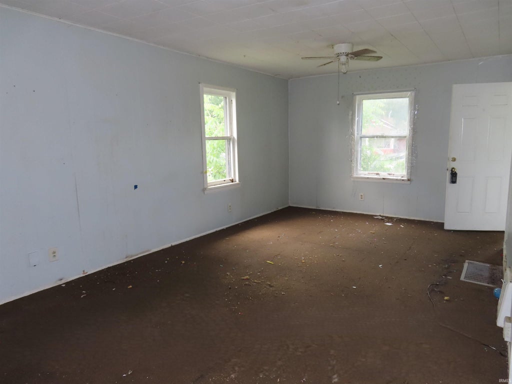 Photo of 1624 E Fox Street, South Bend, IN 46613 (MLS # 202628219)
