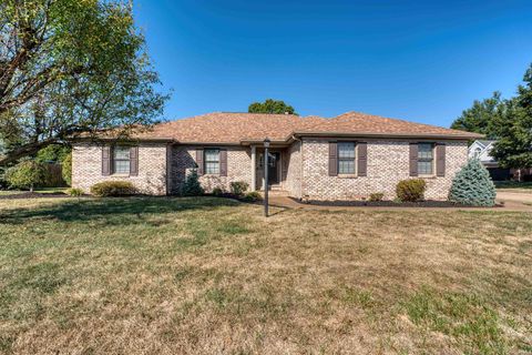 Photo of 6655 Oakview Court, Newburgh, IN 47630 (MLS # 202607062)