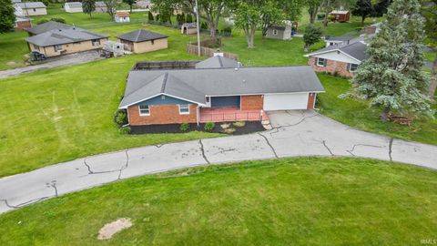 Tiny photo for 3049 S Park Road, Kokomo, IN 46902 (MLS # 202619760)