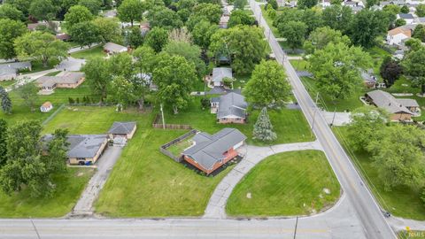 Tiny photo for 3049 S Park Road, Kokomo, IN 46902 (MLS # 202619760)
