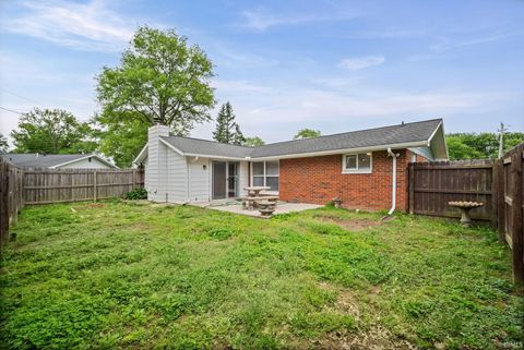 Tiny photo for 3049 S Park Road, Kokomo, IN 46902 (MLS # 202619760)