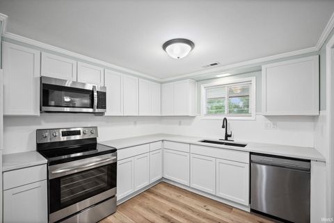 Tiny photo for 3049 S Park Road, Kokomo, IN 46902 (MLS # 202619760)