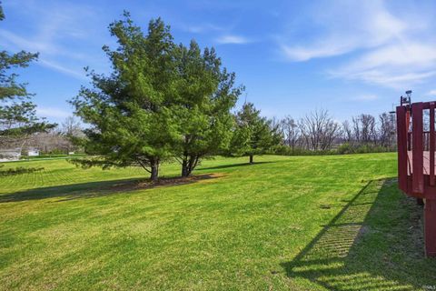 Tiny photo for 2975 W Mohee Road, Hartford City, IN 47348 (MLS # 202612361)