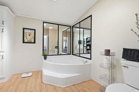 Tiny photo for 2975 W Mohee Road, Hartford City, IN 47348 (MLS # 202612361)