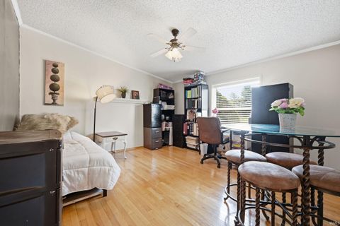 Tiny photo for 2975 W Mohee Road, Hartford City, IN 47348 (MLS # 202612361)