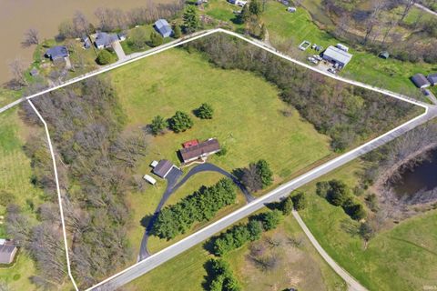 Tiny photo for 2975 W Mohee Road, Hartford City, IN 47348 (MLS # 202612361)