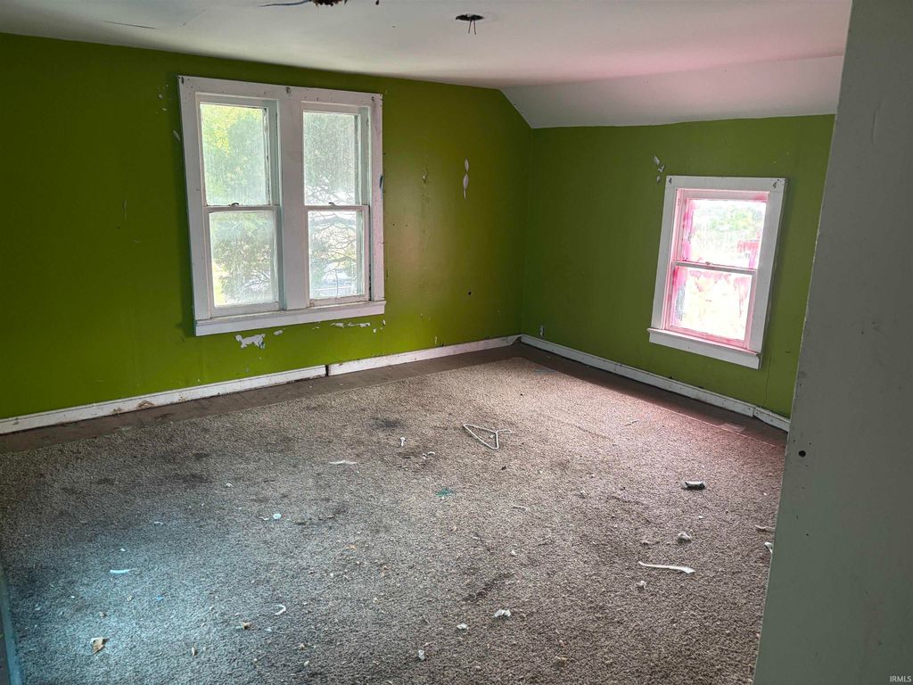 Photo of 1514 W Louisiana Street, Evansville, IN 47710 (MLS # 202543562)