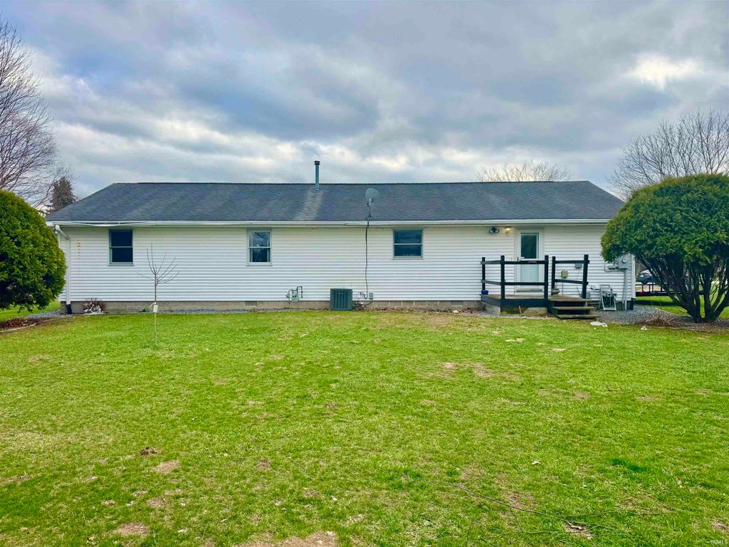 Photo of 2016 Felix Place, Plymouth, IN 46563 (MLS # 202609054)