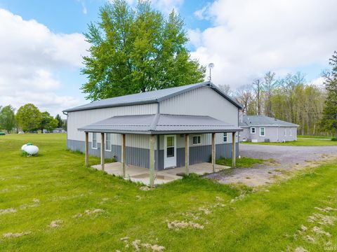 Tiny photo for 2399 N 700 E Road, Akron, IN 46910 (MLS # 202617468)