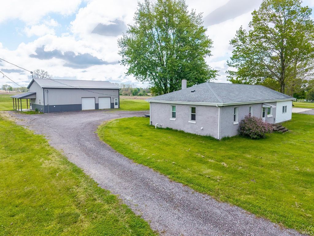 Photo of 2399 N 700 E Road, Akron, IN 46910 (MLS # 202617468)