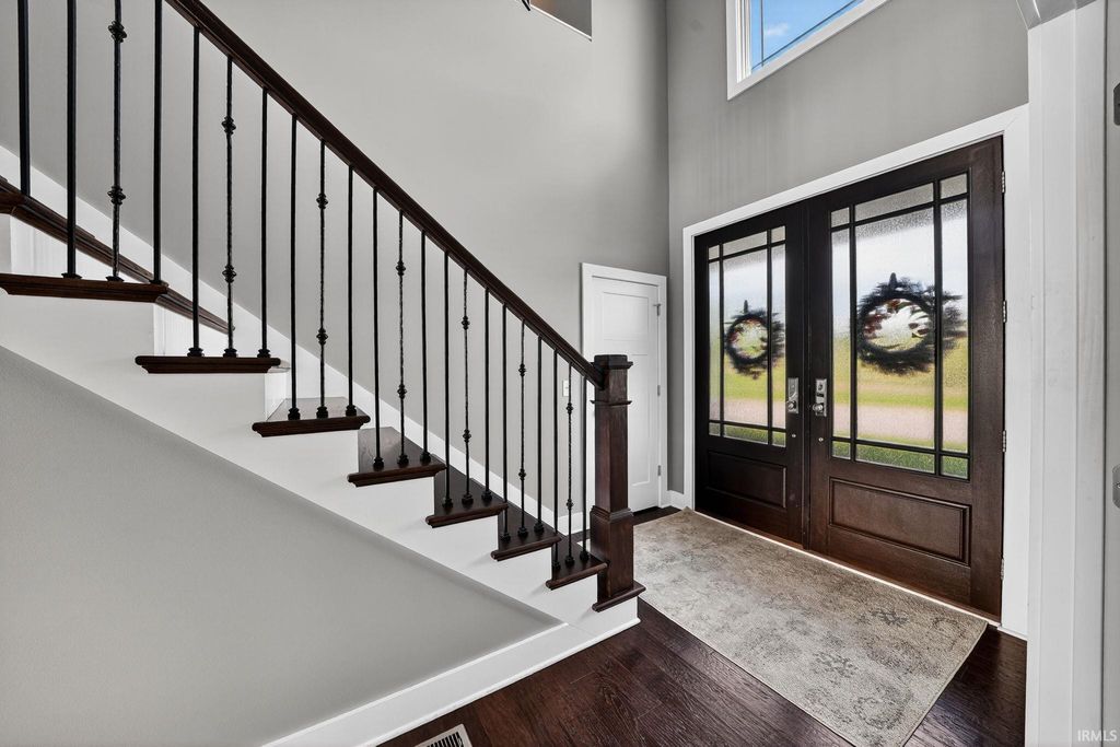 Photo of 51181 Kerry Glen Drive, South Bend, IN 46637 (MLS # 202615981)