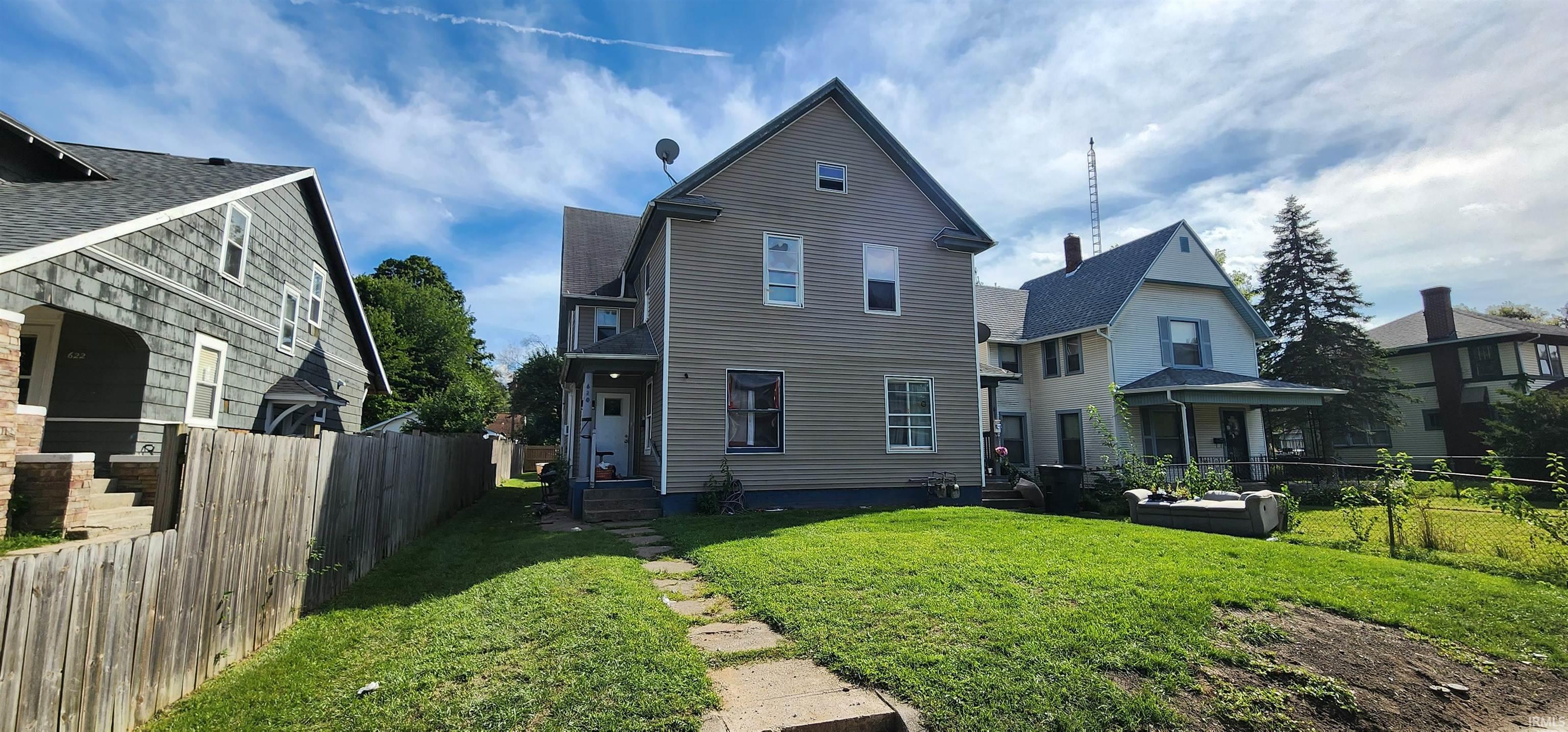 South Bend, Indiana 46613, United States, 6 Bedrooms Bedrooms, ,2 BathroomsBathrooms,Residential,Active,201889