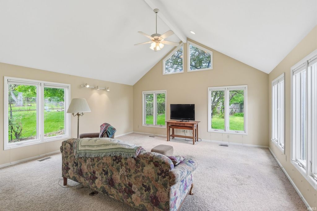 Photo of 2729 Bellevue Drive, Fort Wayne, IN 46825 (MLS # 202615956)